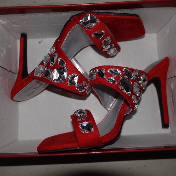 BRAND NEW HOT TOMATO WOMENS RED DRESS SHOES PUMPS SIZE 7M - Picture 1 of 8